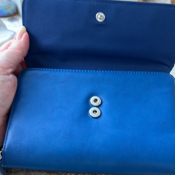 Gorgeous Royal Blue PU Wallet - Picture 6 of 12